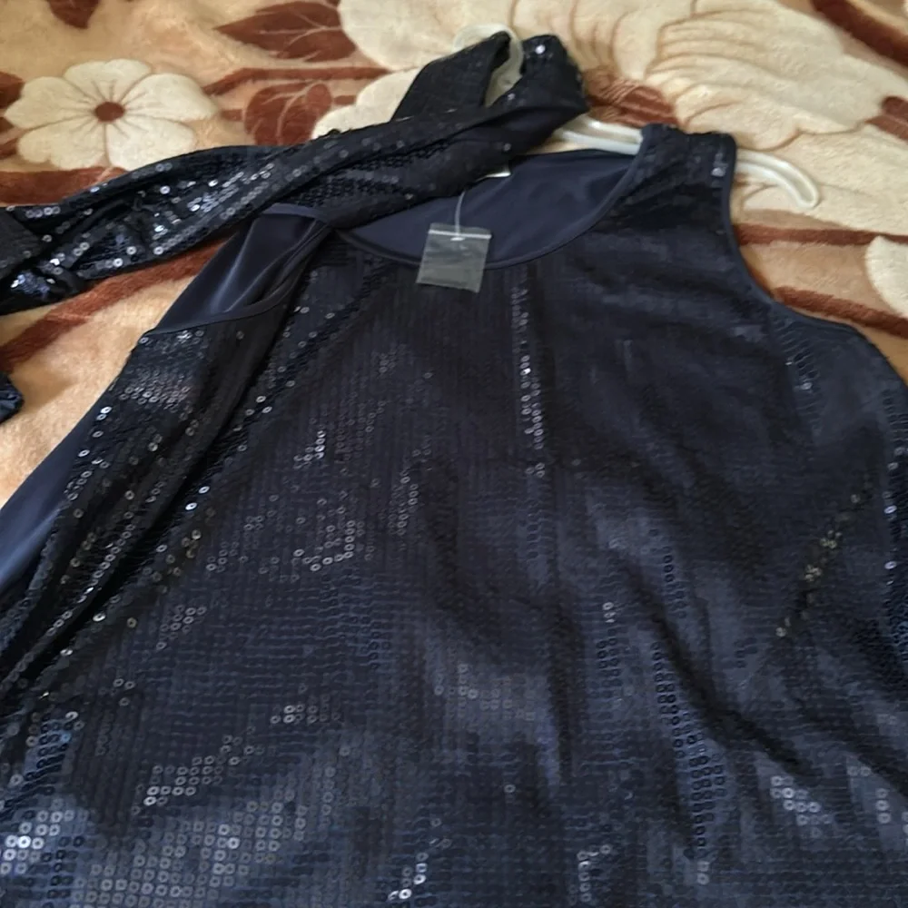 Joan Rivers sequin tops.Brand new Never worn.
$13 each or 2/$20 - Picture 7 of 16